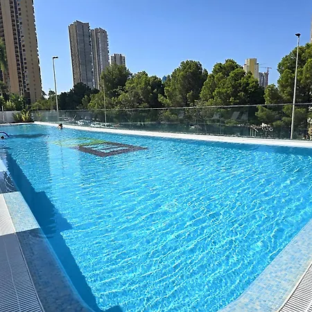 Luxury New Construction Two Bedrooms With Stunning Views *